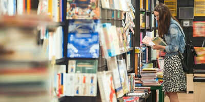 Fantasy Author Reads at Magic Tree